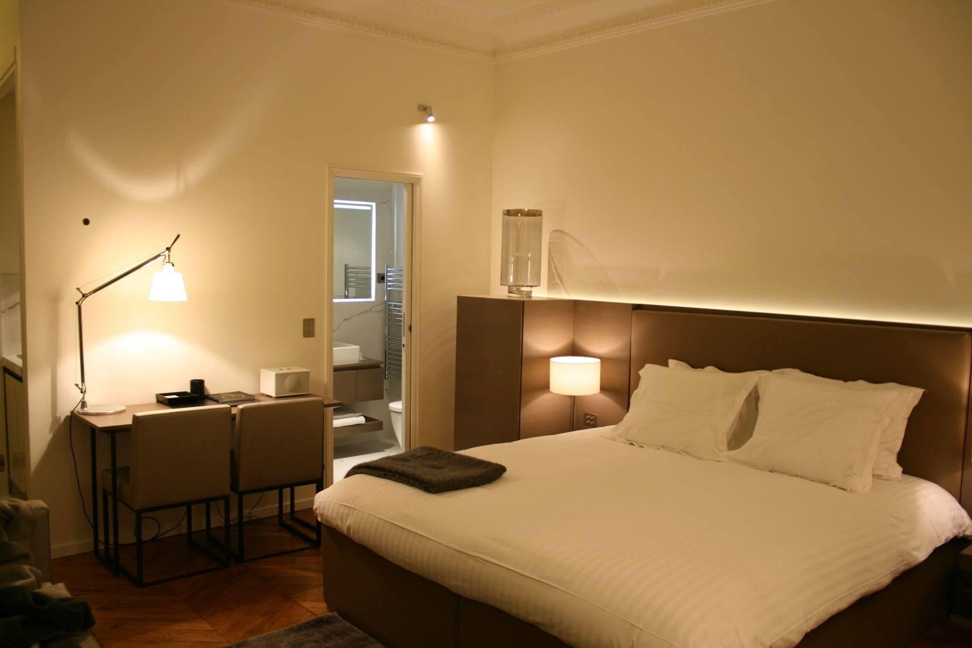 Cirque Deluxe Studio Apartment Paris Exteriör bild